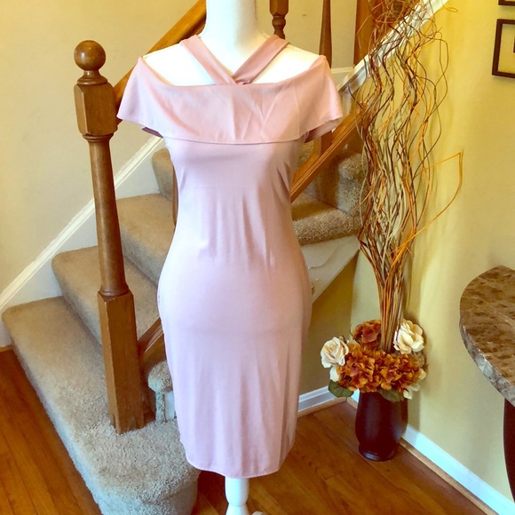 Dresses & Skirts - 🌸 Cold-Shoulder Ruffle Halter Dress